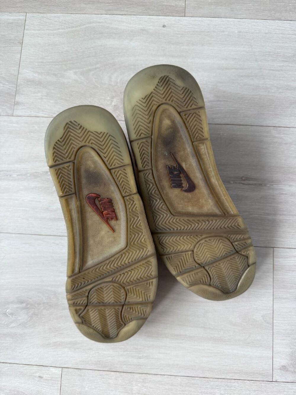 Nike Flight Squad PRM QS Olive Nylon 11.5 - Picture 5 of 7